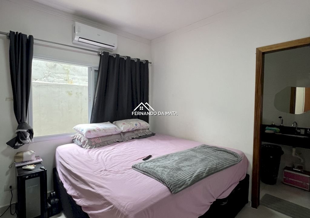 Imagem imóvel Casa em Mongaguá com 4 dormitórios