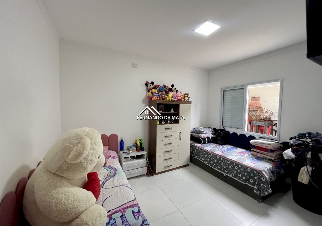 Imagem imóvel Casa em Mongaguá com 4 dormitórios