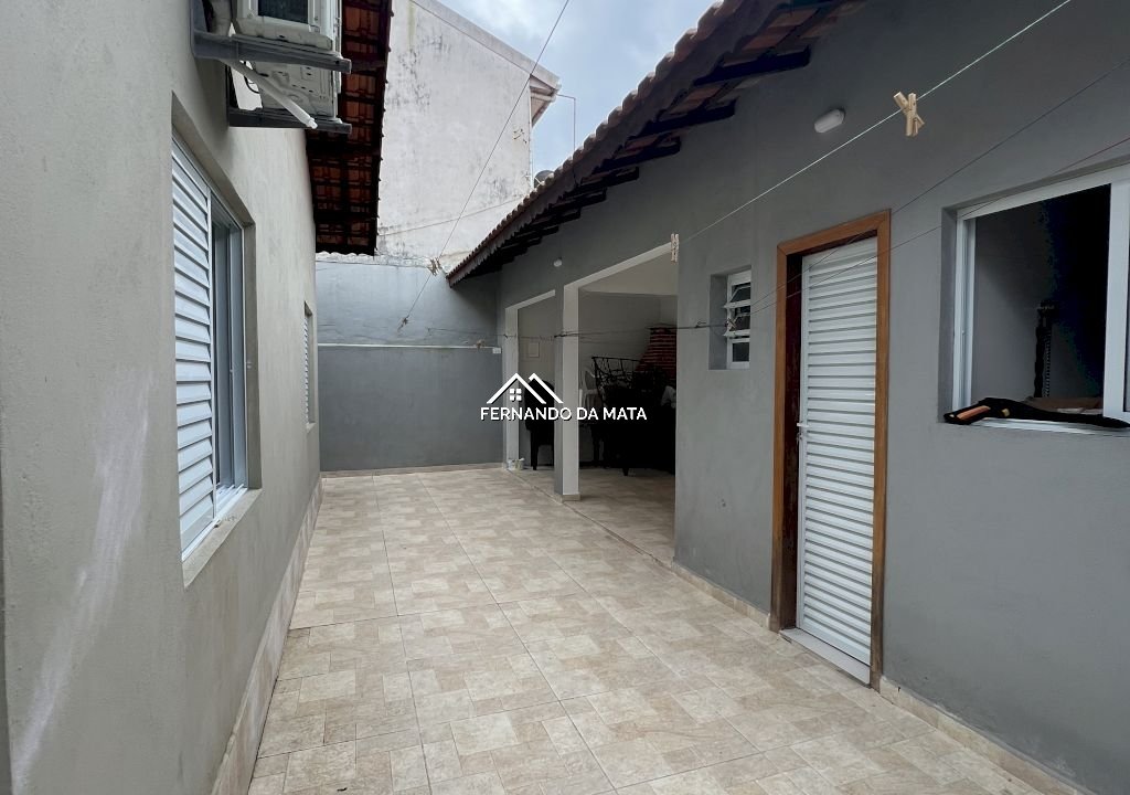 Imagem imóvel Casa em Mongaguá com 4 dormitórios