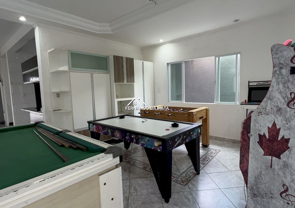 Imagem imóvel Sobrado em Mongaguá com 6 dormitórios