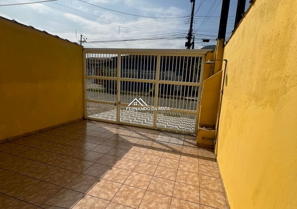 Imagem imóvel Sobrado em Mongaguá com 2 dormitórios