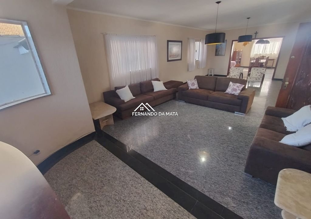 Imagem imóvel Sobrado em Mongaguá com 7 dormitórios