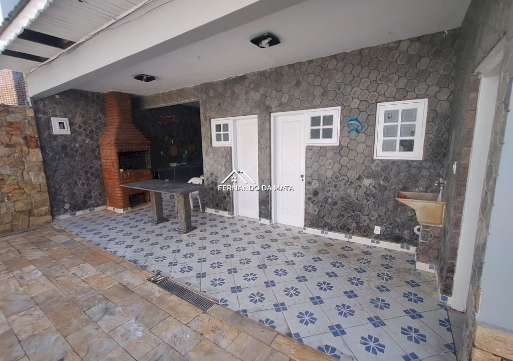 Imagem imóvel Sobrado em Mongaguá com 7 dormitórios