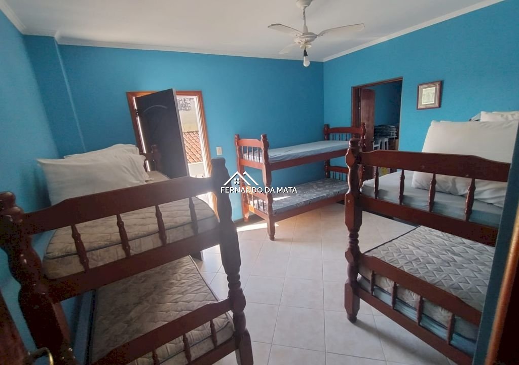 Imagem imóvel Sobrado em Mongaguá com 7 dormitórios