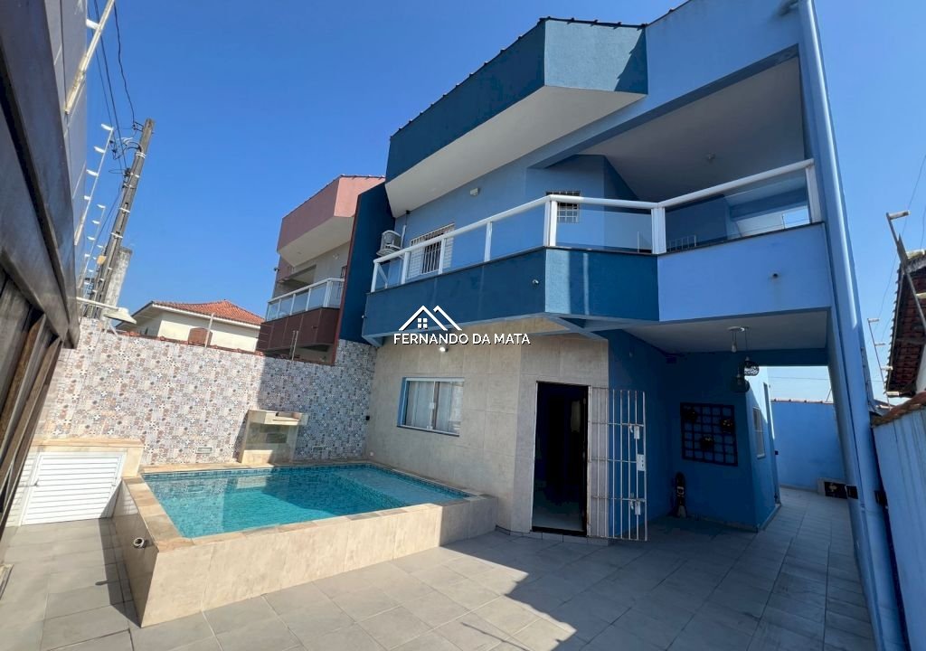 Imagem imóvel Sobrado em Mongaguá com 4 dormitórios