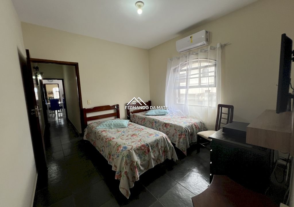 Imagem imóvel Sobreposta em Mongaguá com 4 dormitórios